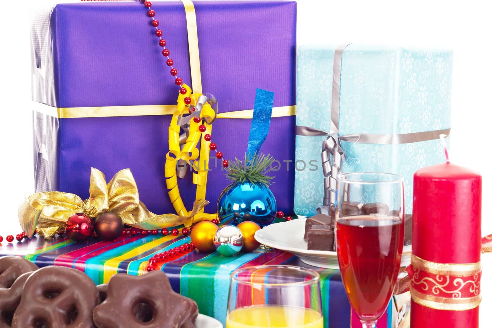 A decorated table for christmas eve
