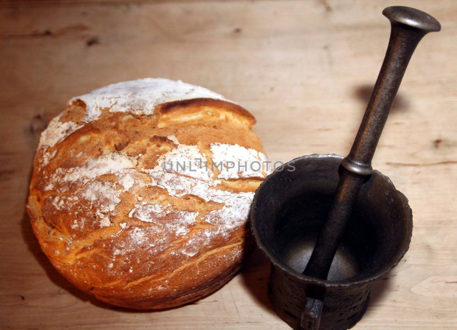 Bread and mortar by sundaune