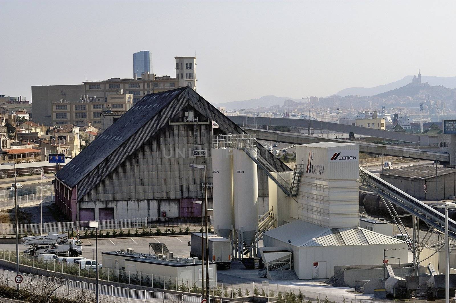 Industry on the wearing of Marseilles