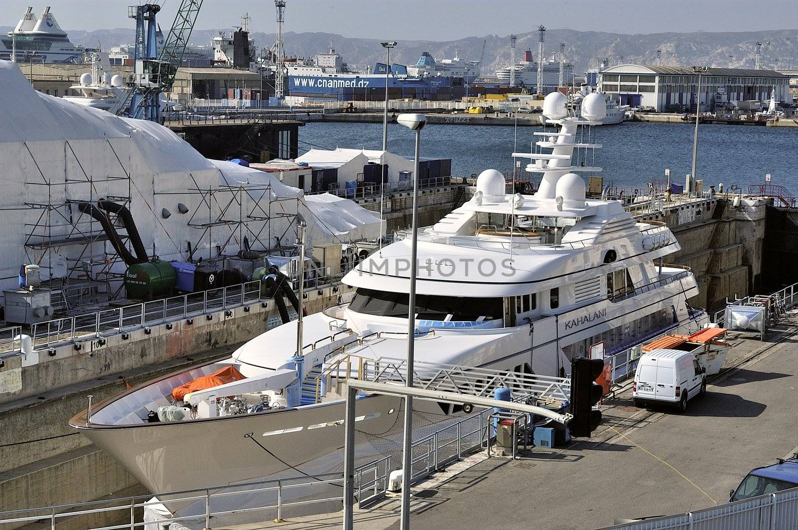 shipyard of Marseille specialized in the private yachts