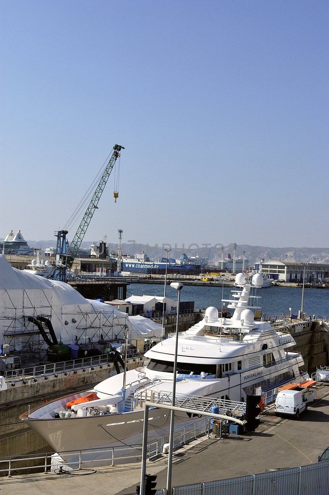 shipyard of Marseille specialized in the private yachts