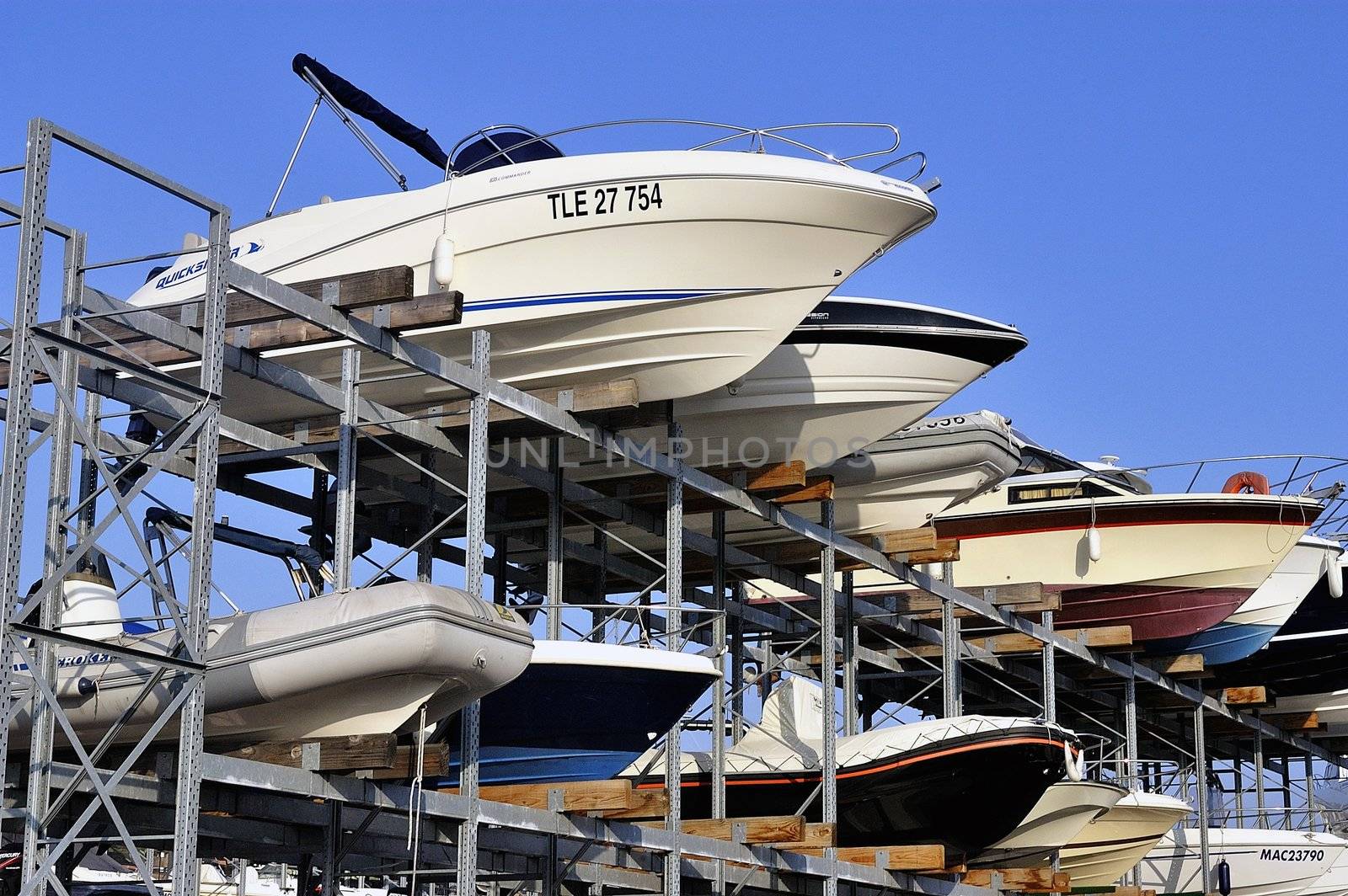 Wintering of the boats except season