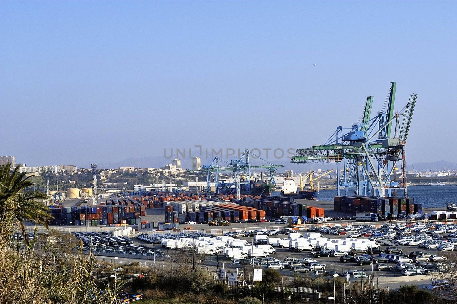 Industry on the wearing of Marseilles