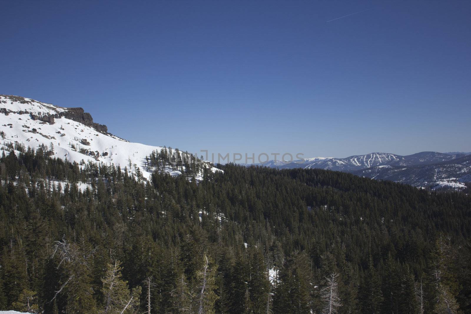 The Sierra Nevadas in the winter at Castle peak.