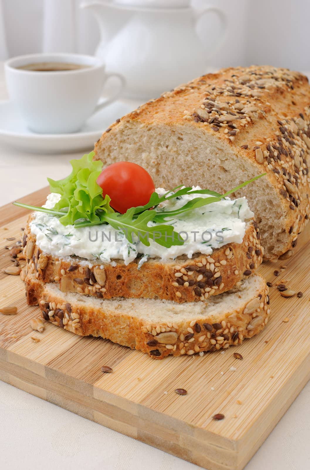 Sandwich of whole grain bread with ricotta