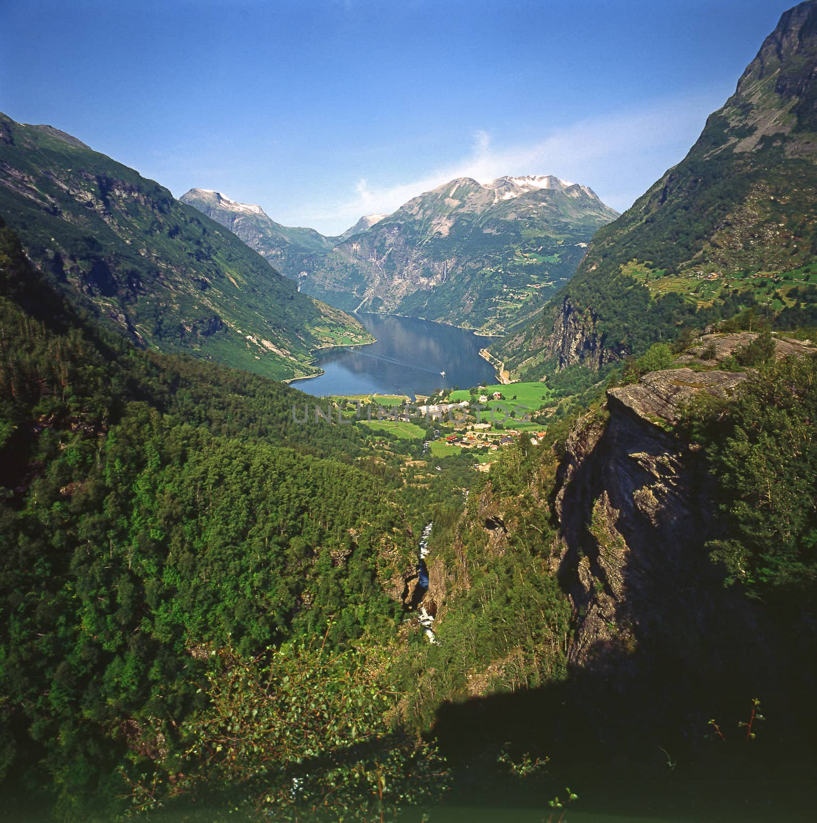 Geiranger Fjord, Norway by jol66