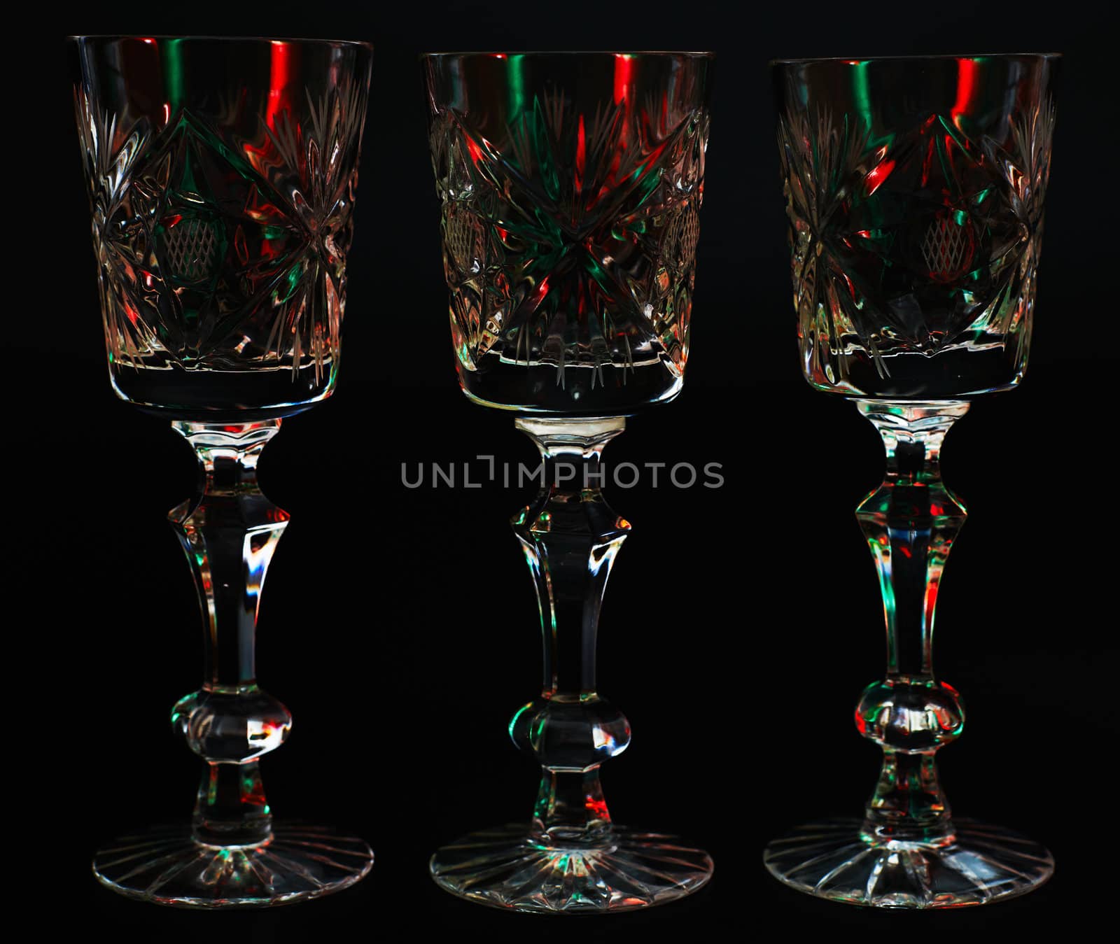 glassware for drinks 3 pieces illuminated with colored filters