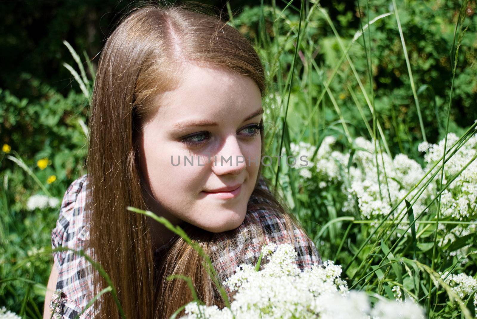 portrait of beautiful young women in nature