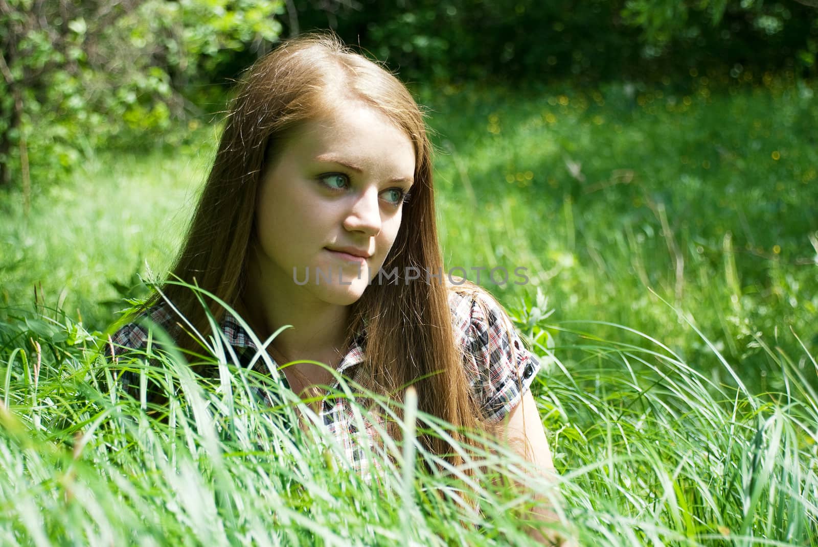 portrait of beautiful young women in nature