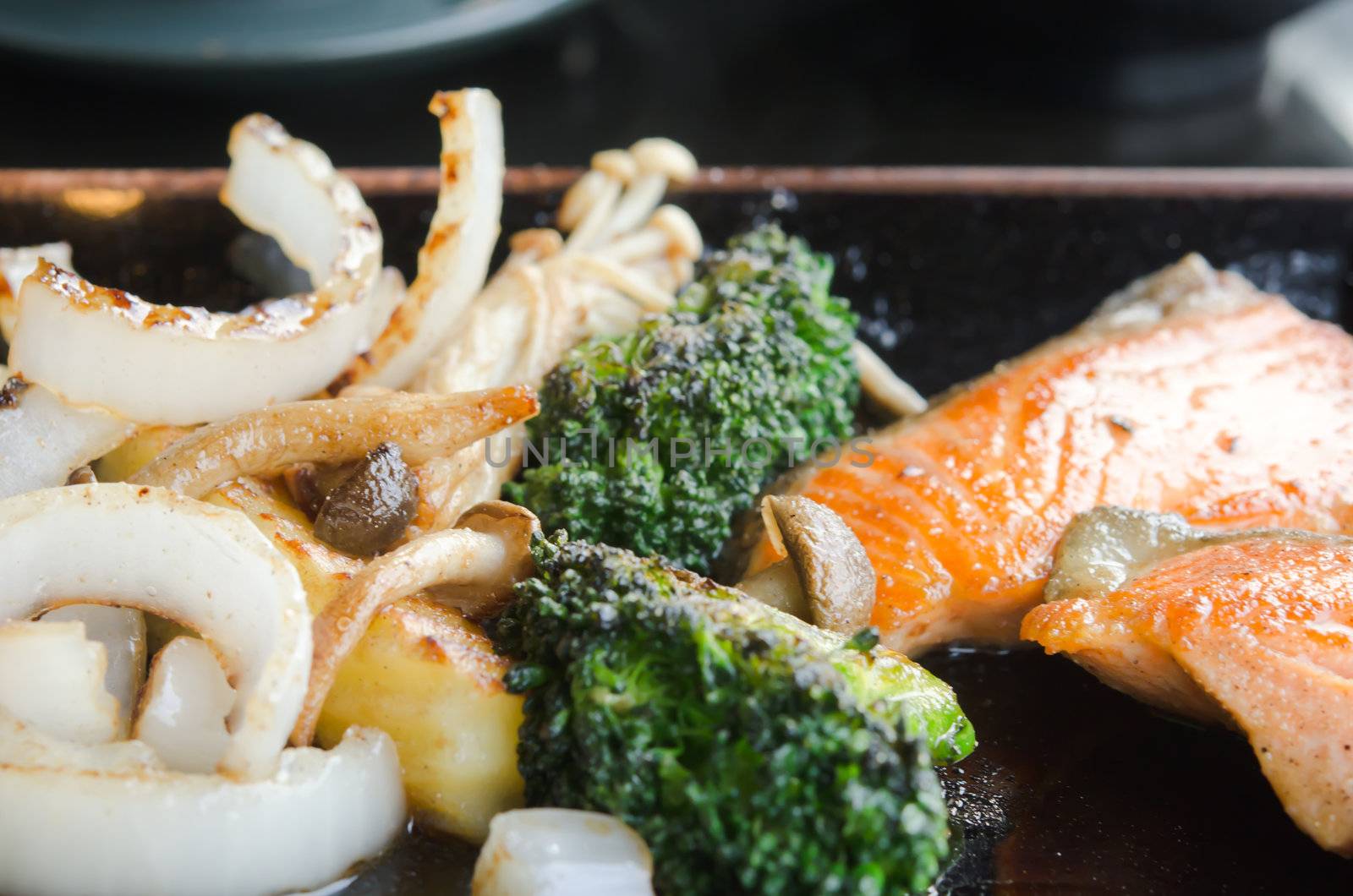 salmon steak with mix vegetable