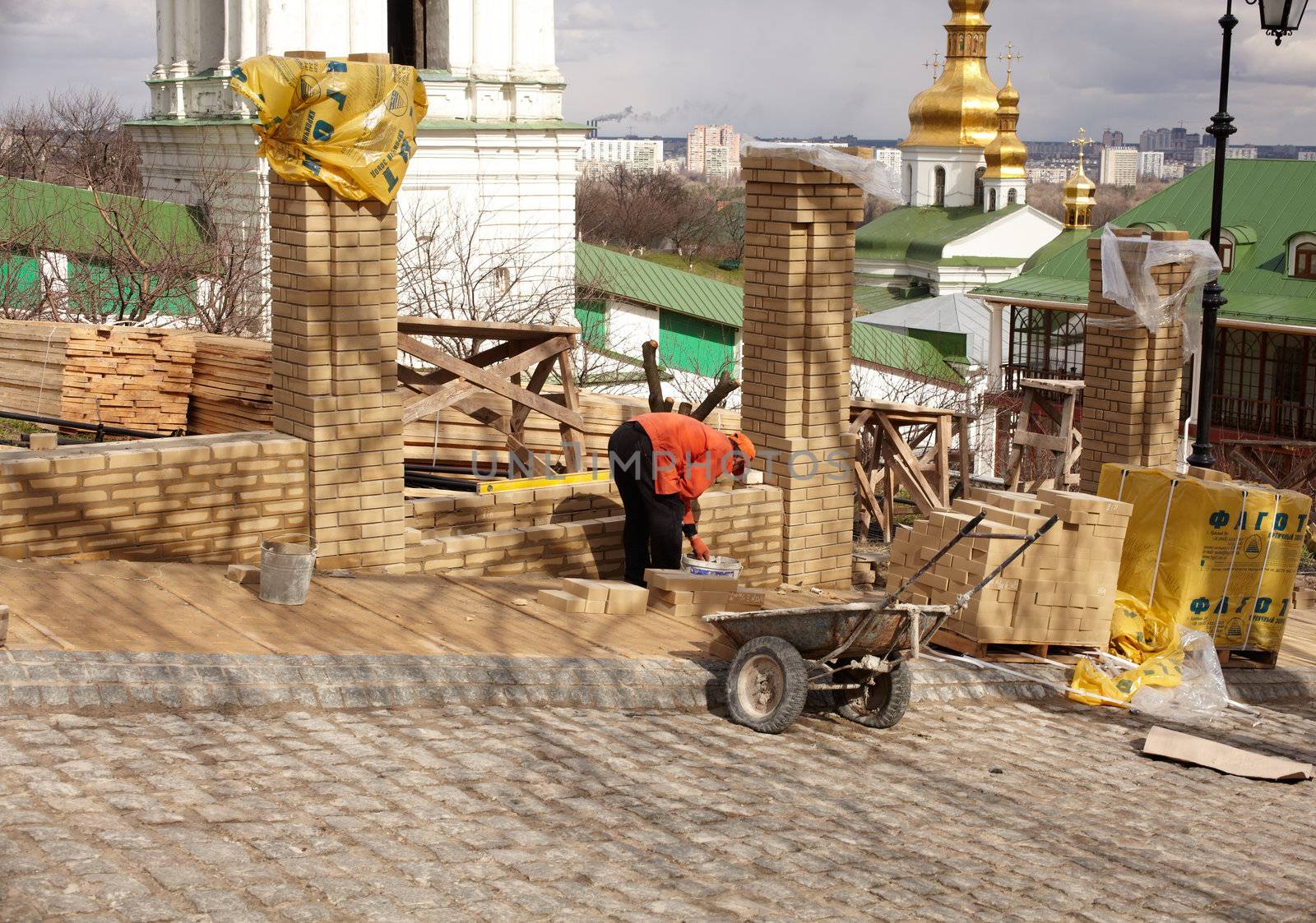 Construction workers, Pechersk Lavra monastery in Kiev - Ukraine