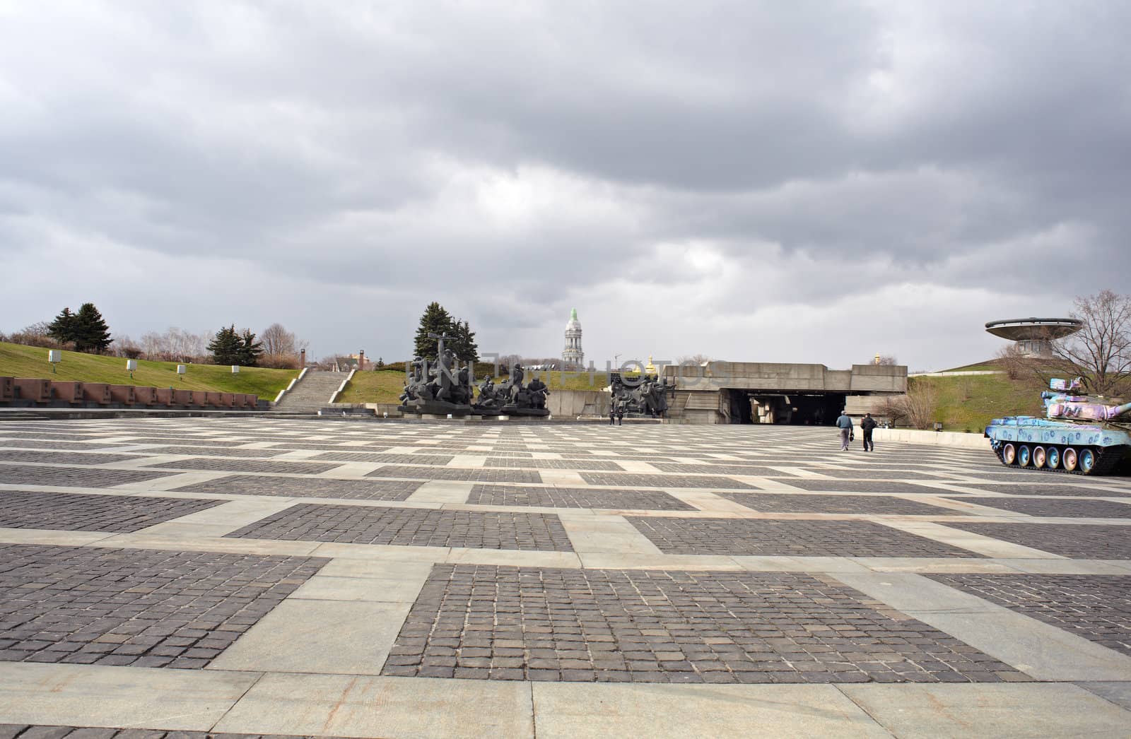 Monument to memorial complex of the 1941-1945 war, Kiev