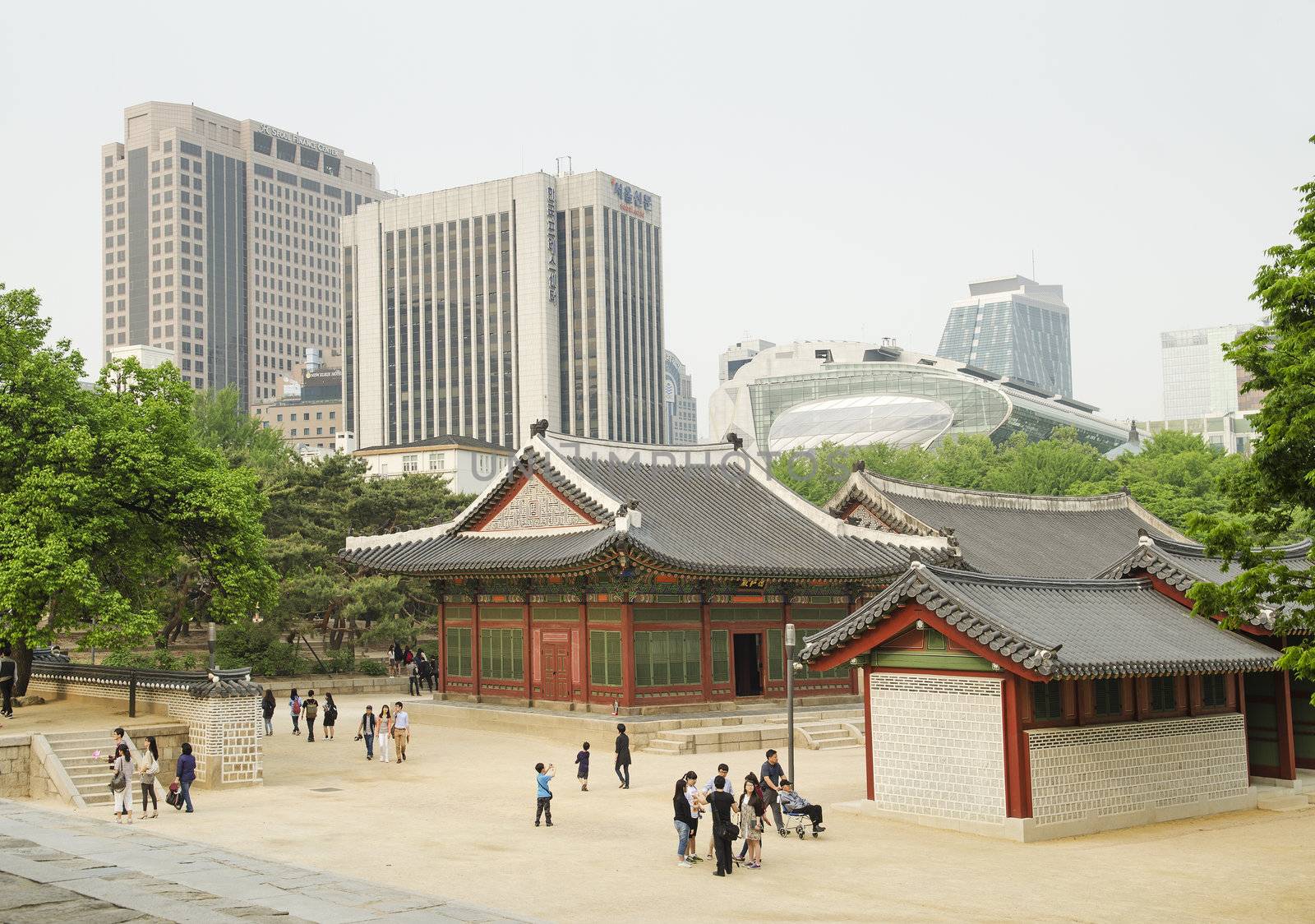 city centre temple in seoul south korea