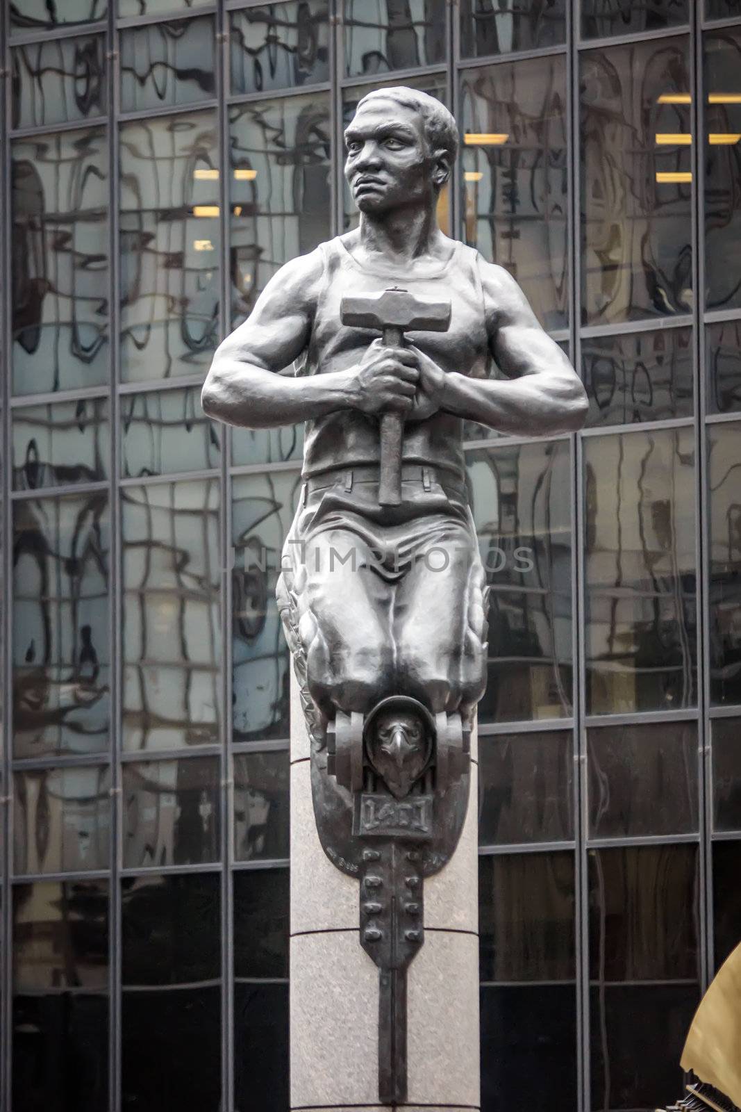 A statue at Charlotte uptown in North Carolina