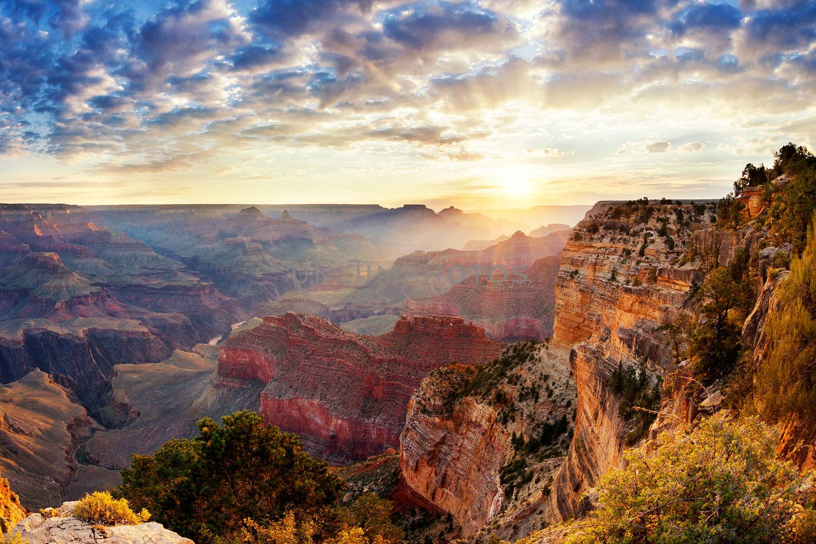 Grand Canyon sunrise by vwalakte
