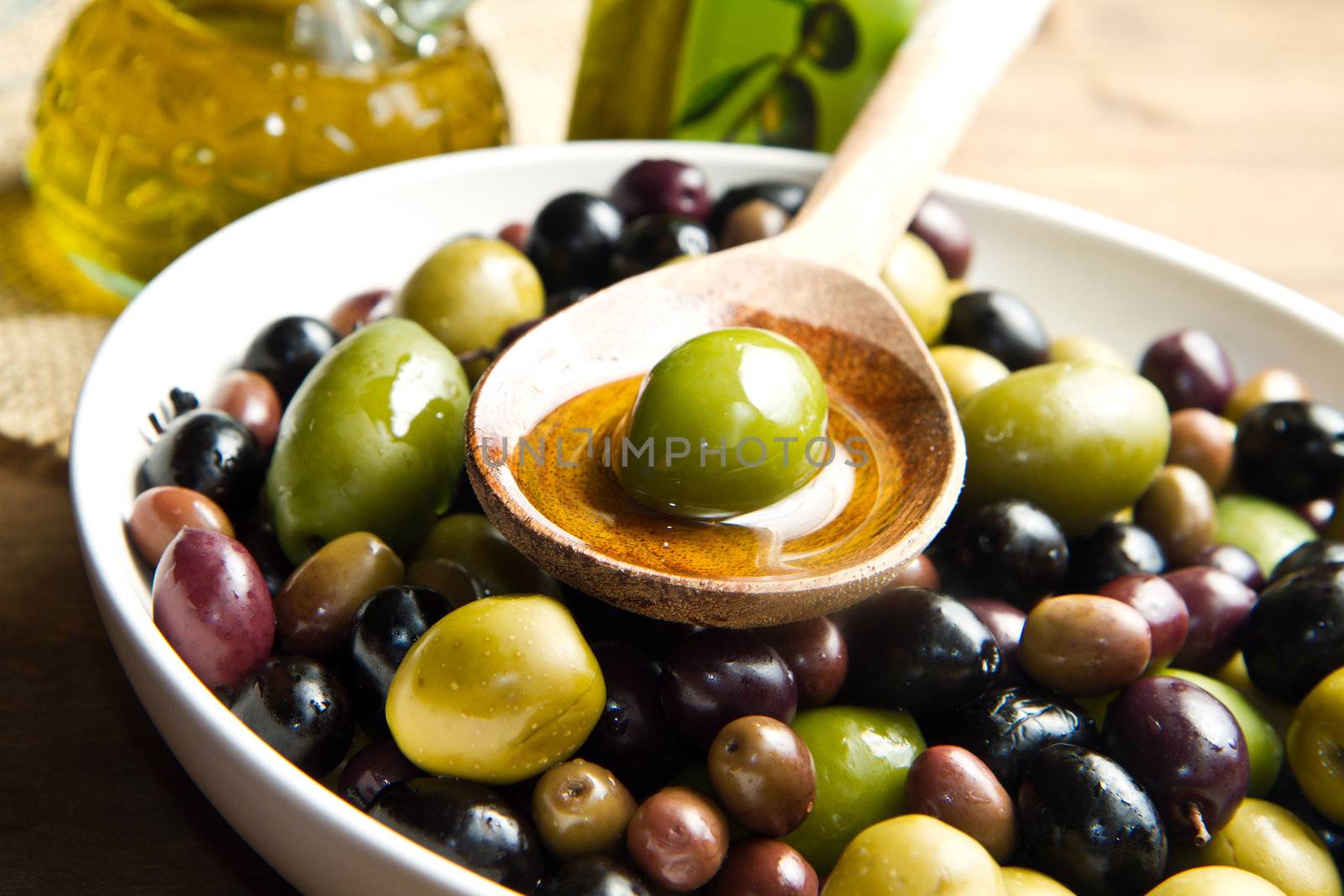 olive oil by lsantilli