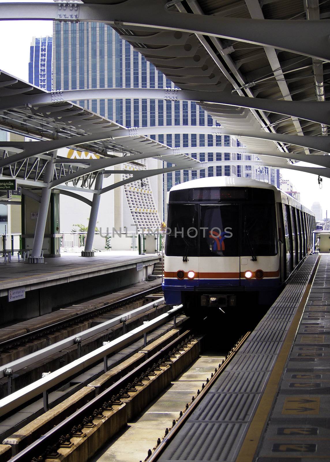 Sky train at platform, public mass transit in bangkok, thailand