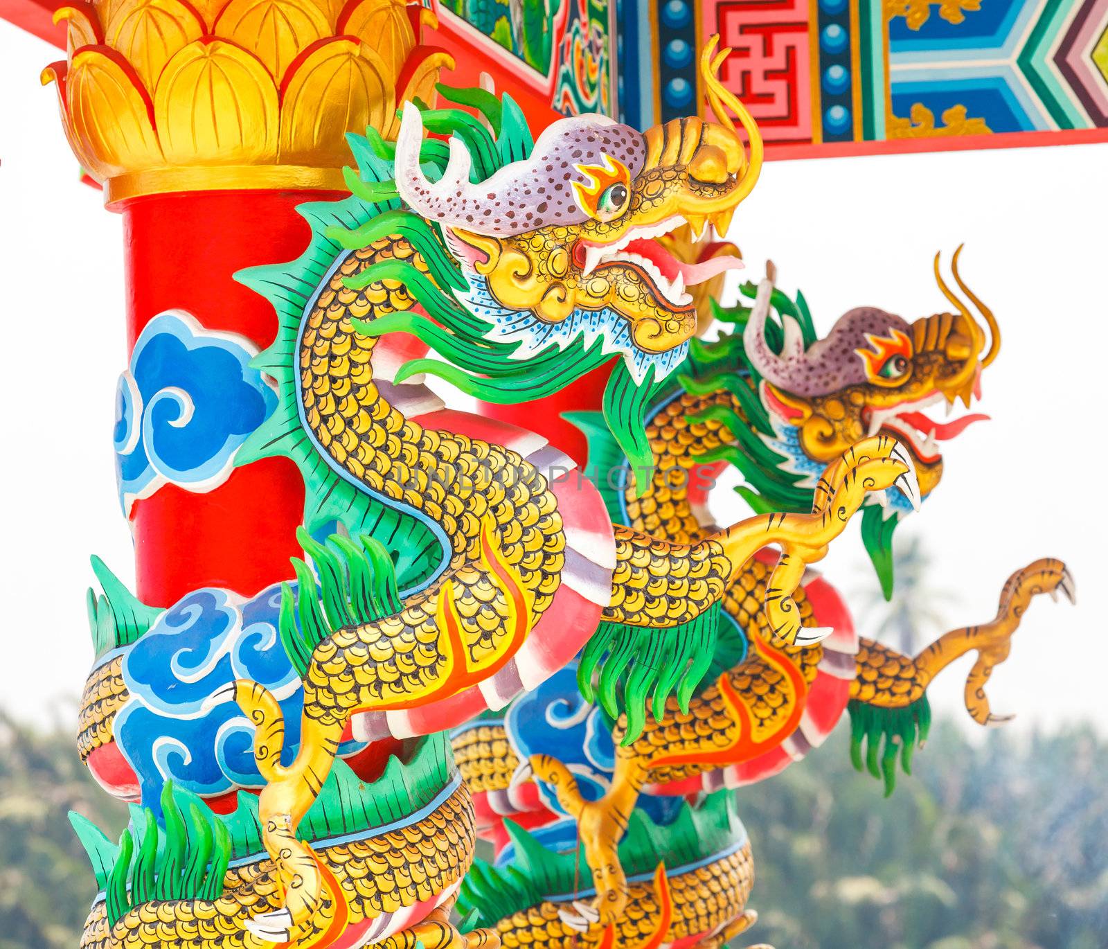 colorful dragon statue on china temple