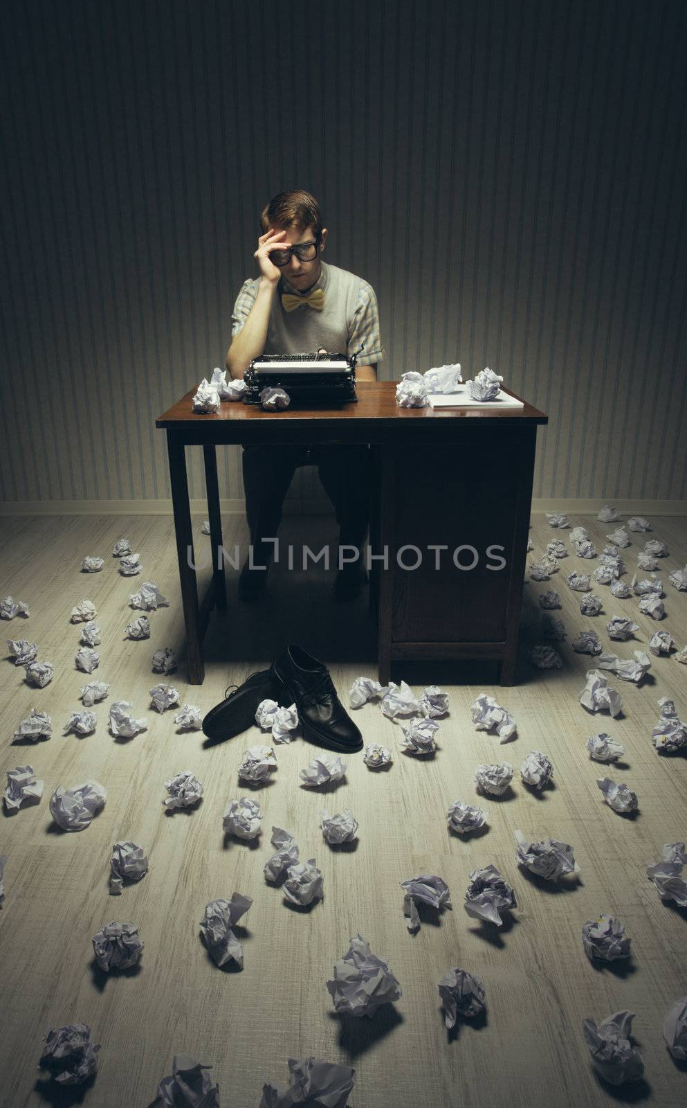 Journalist looking for a good idea for her novel
