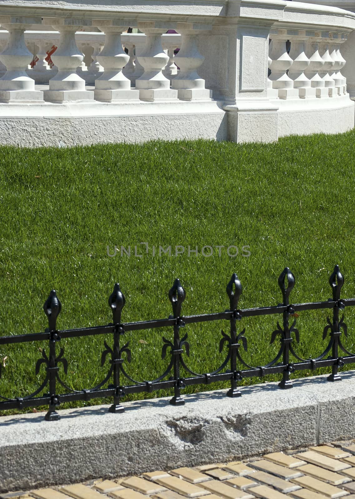 Iron fence by varbenov