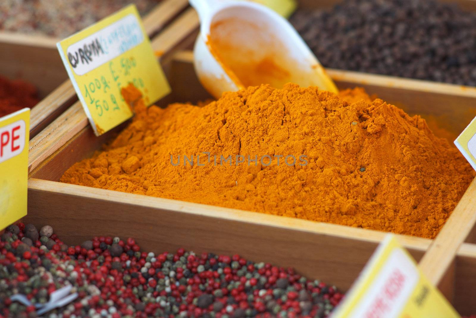 Curcuma and other spices, Street market in Trieste