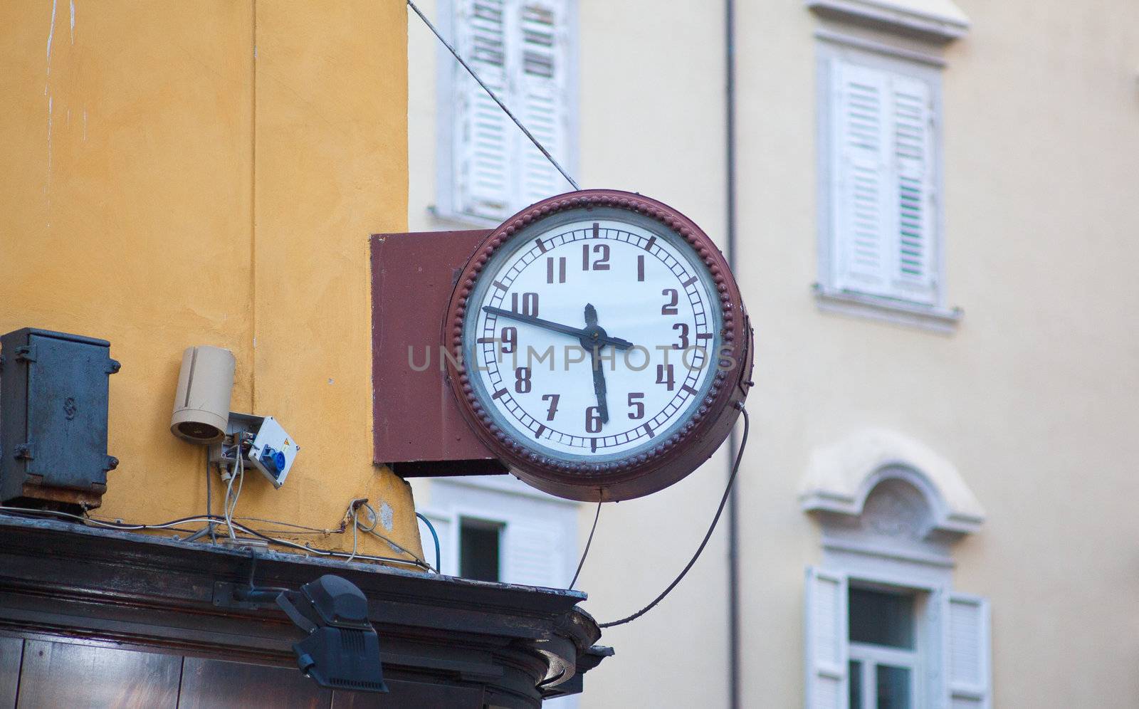 Photo of Public clock in the Trieste street