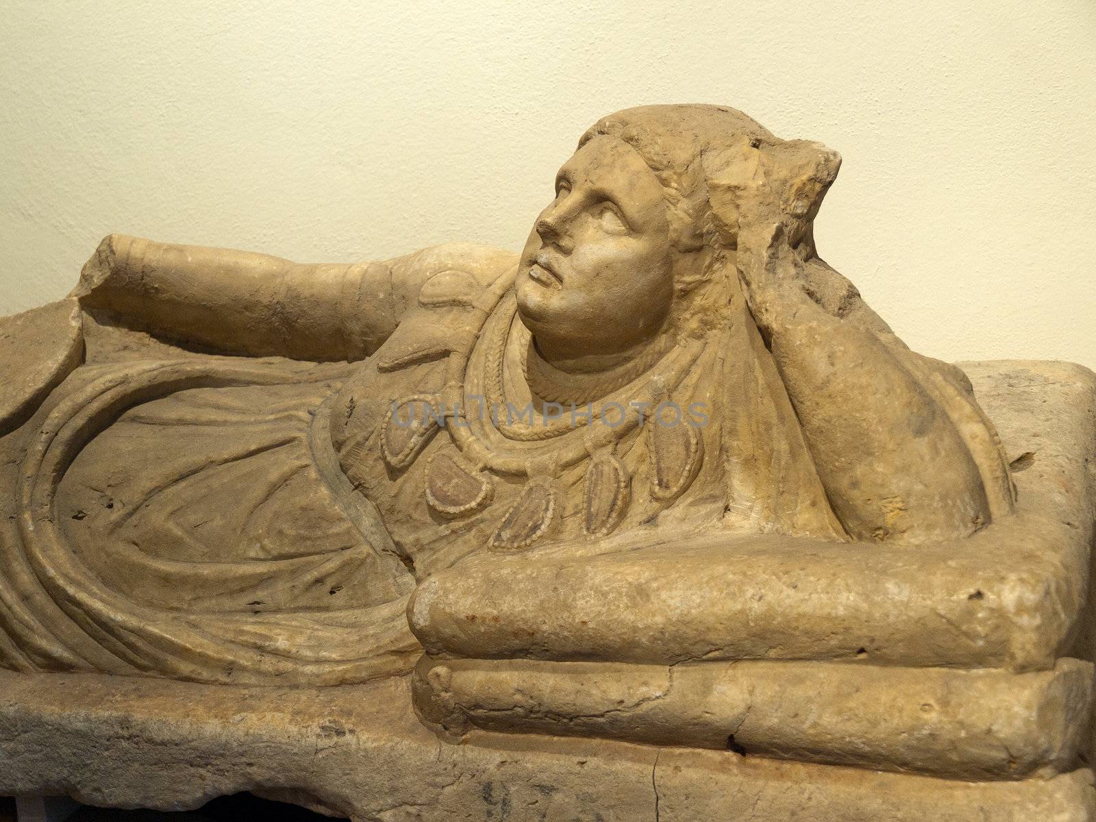 Ancient etruscan art. Sarcophagus of Chiusi, Tuscany. 