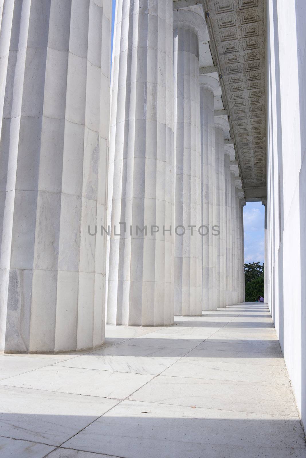 Lincoln Memorial Pillars