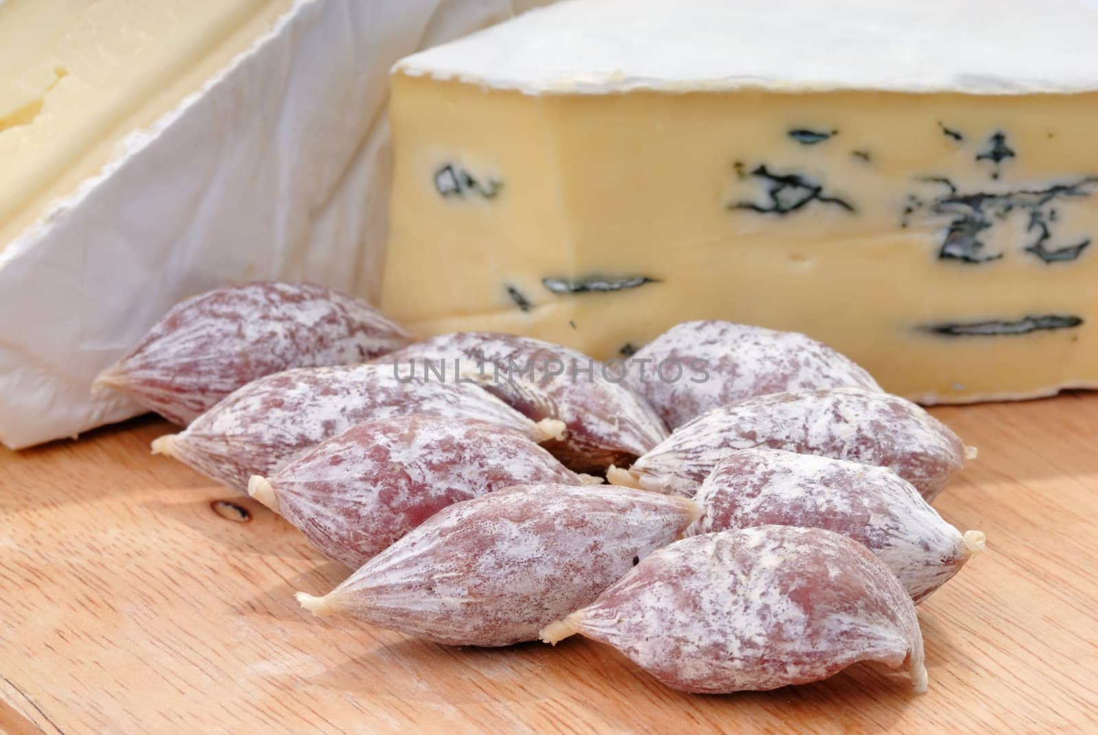 Cheese and smoked sausages