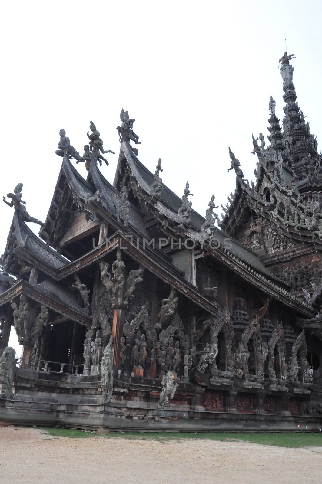 Sanctuary of Truth in Pattaya, Thailand by sainaniritu