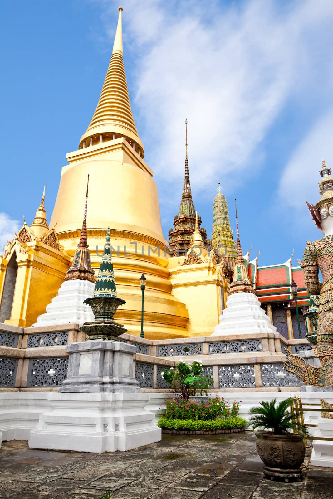 the golden pagoda in wat phra kaew, bangkok, thailand