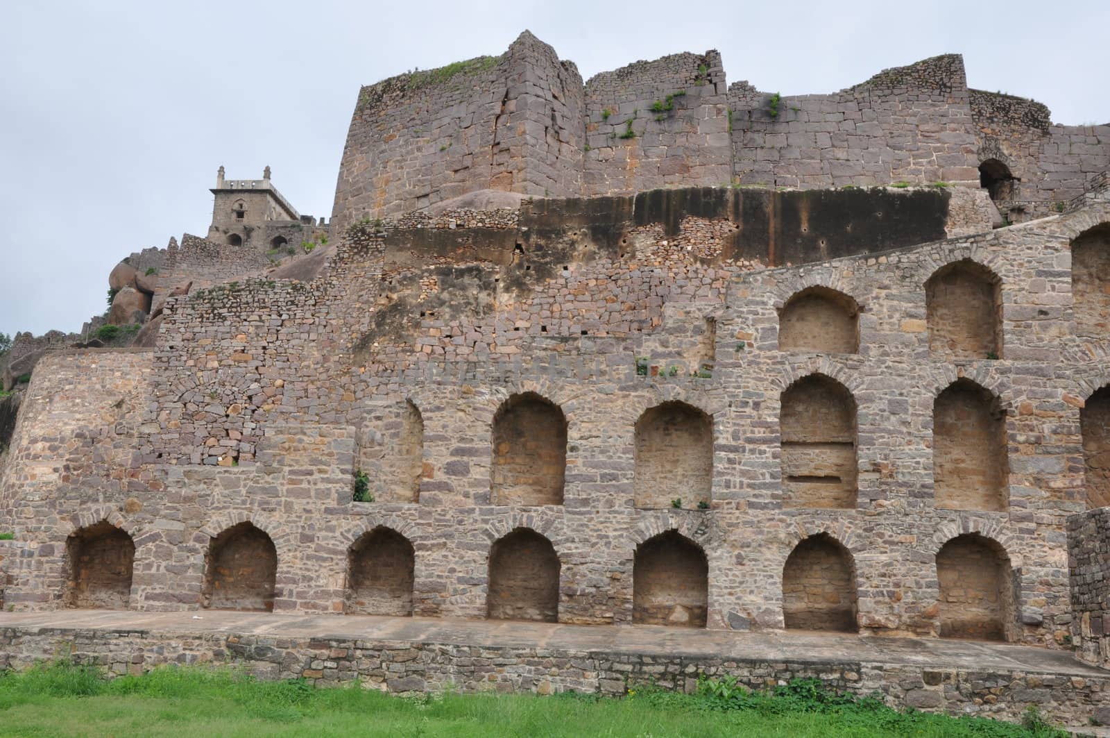 Golconda Fort in Hyderabad, India by sainaniritu