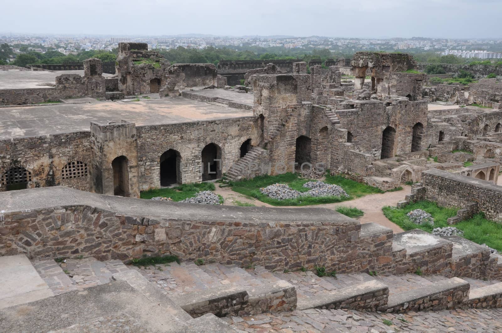 Golconda Fort in Hyderabad, India by sainaniritu