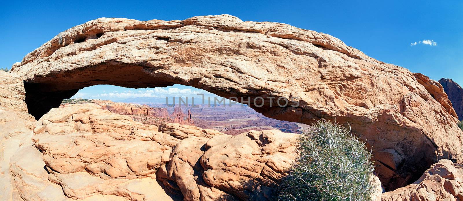 panoramic view of famous Mesa Arch, USA