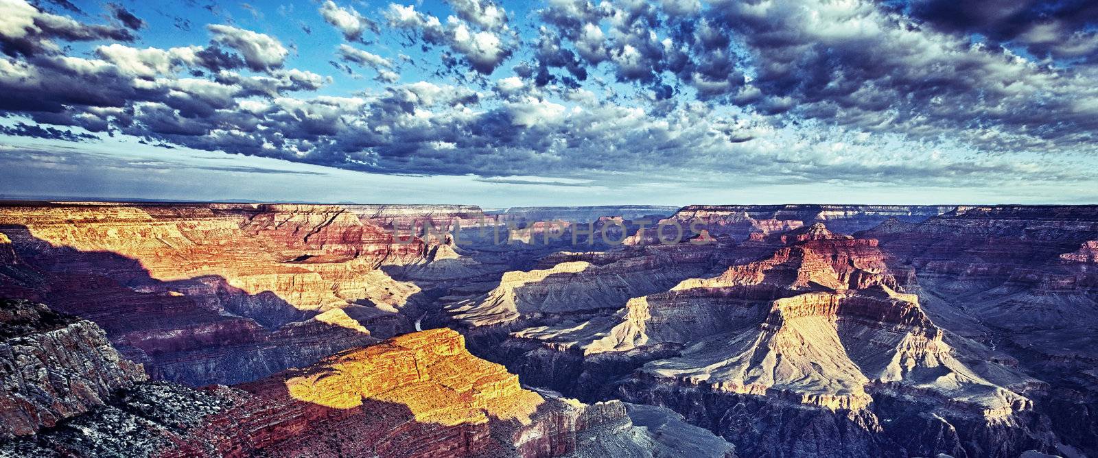 panoramic view of Grand Canyon with morning light, USA