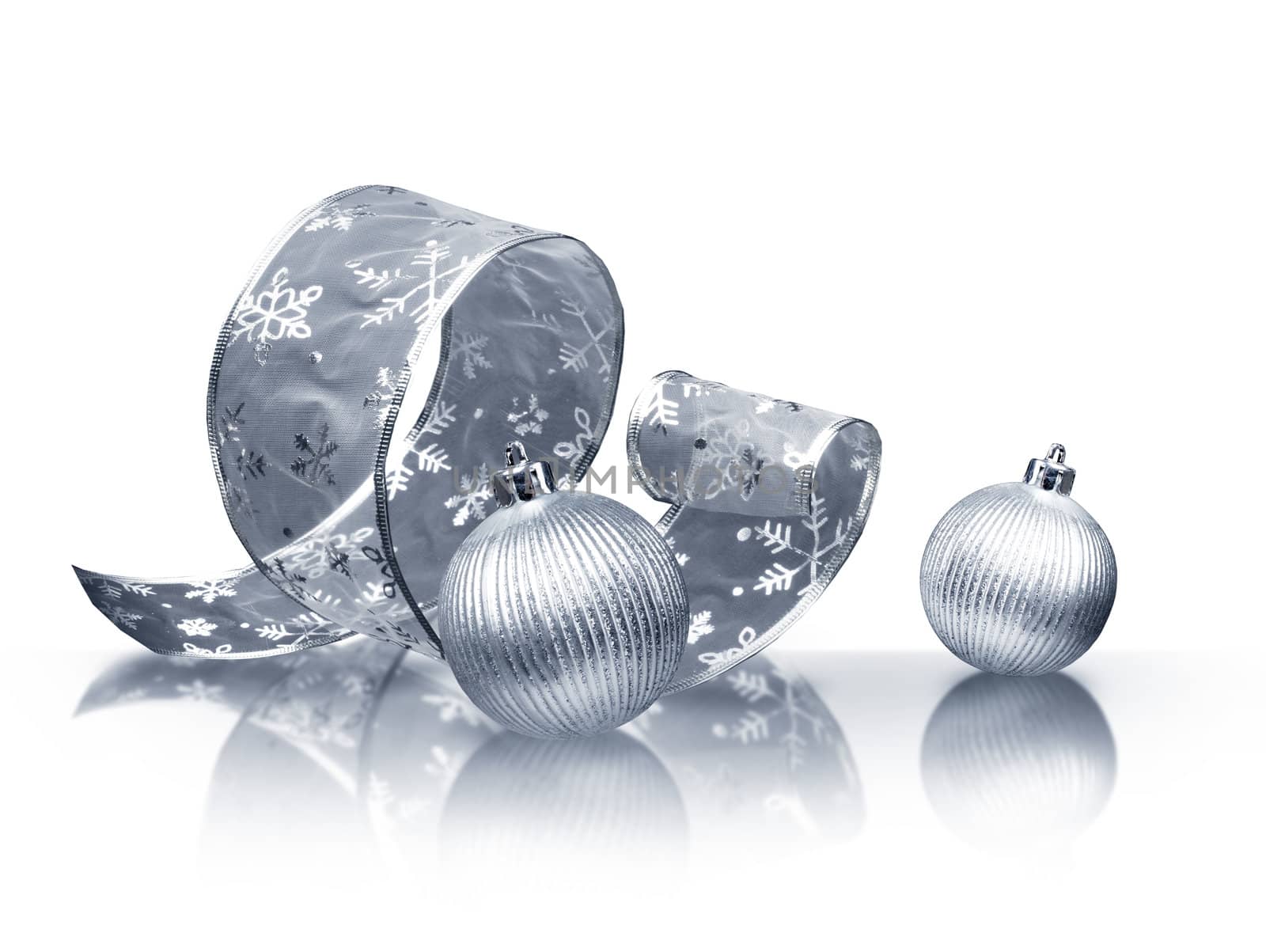 Silver ribbon and Christmas balls by anterovium