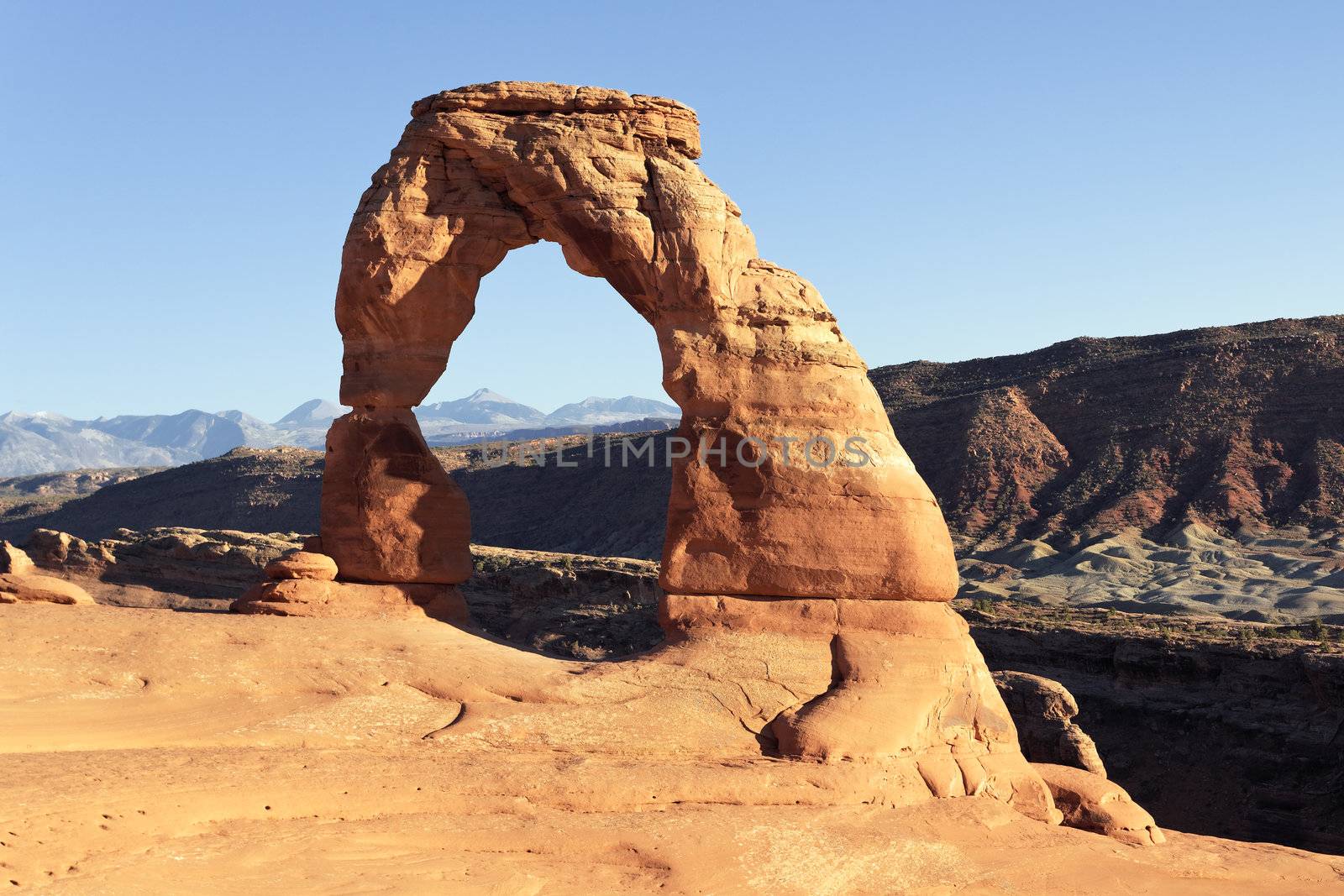 horizontal view of famous Delicate Arch, Utah, USA