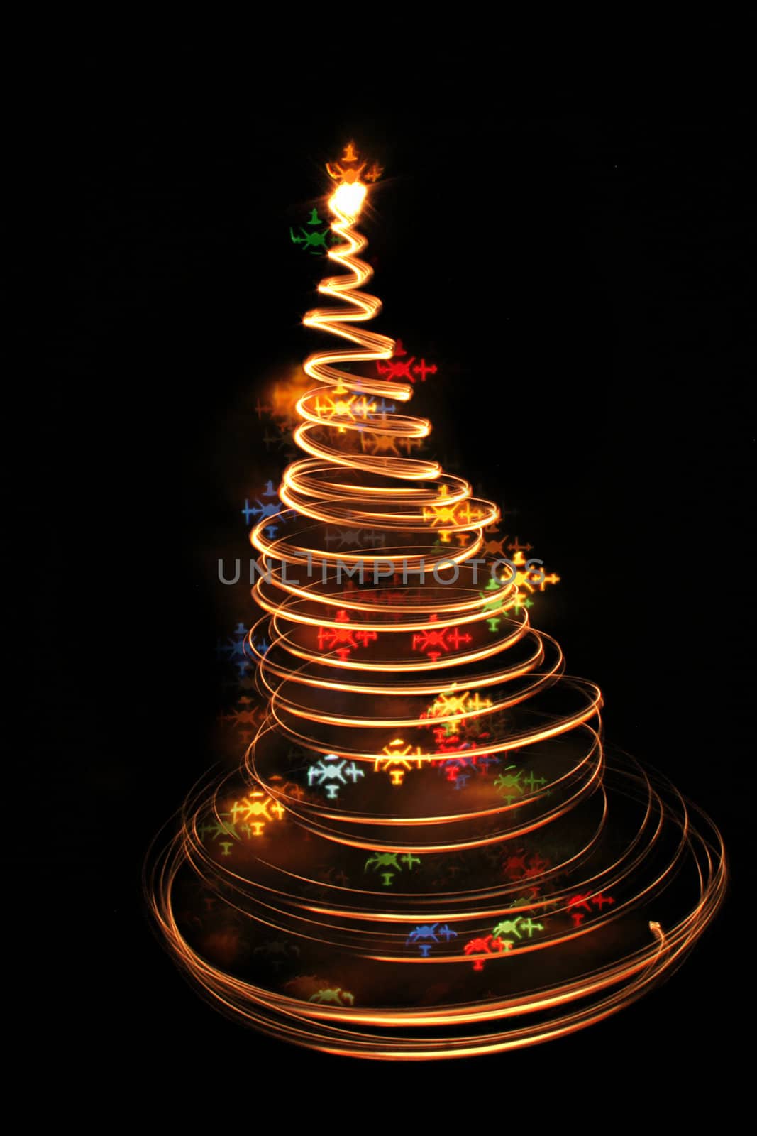 very nice christmas tree from the lights 