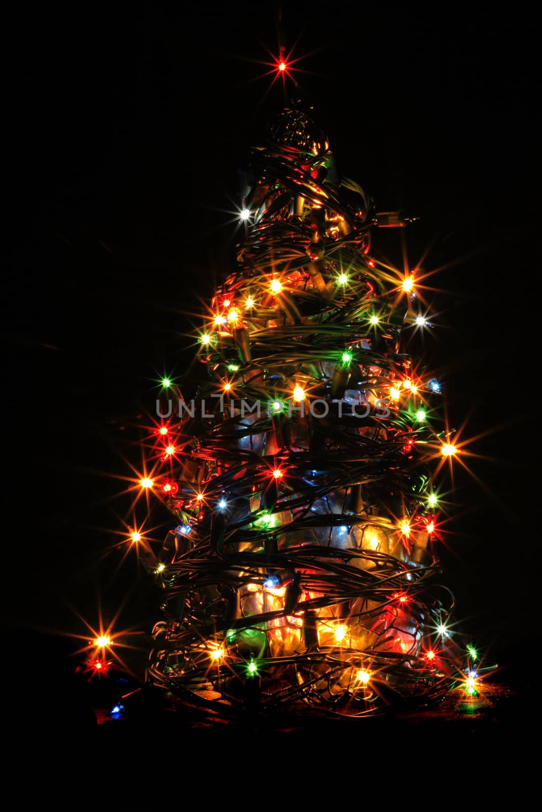 christmas tree from the color xmas lights