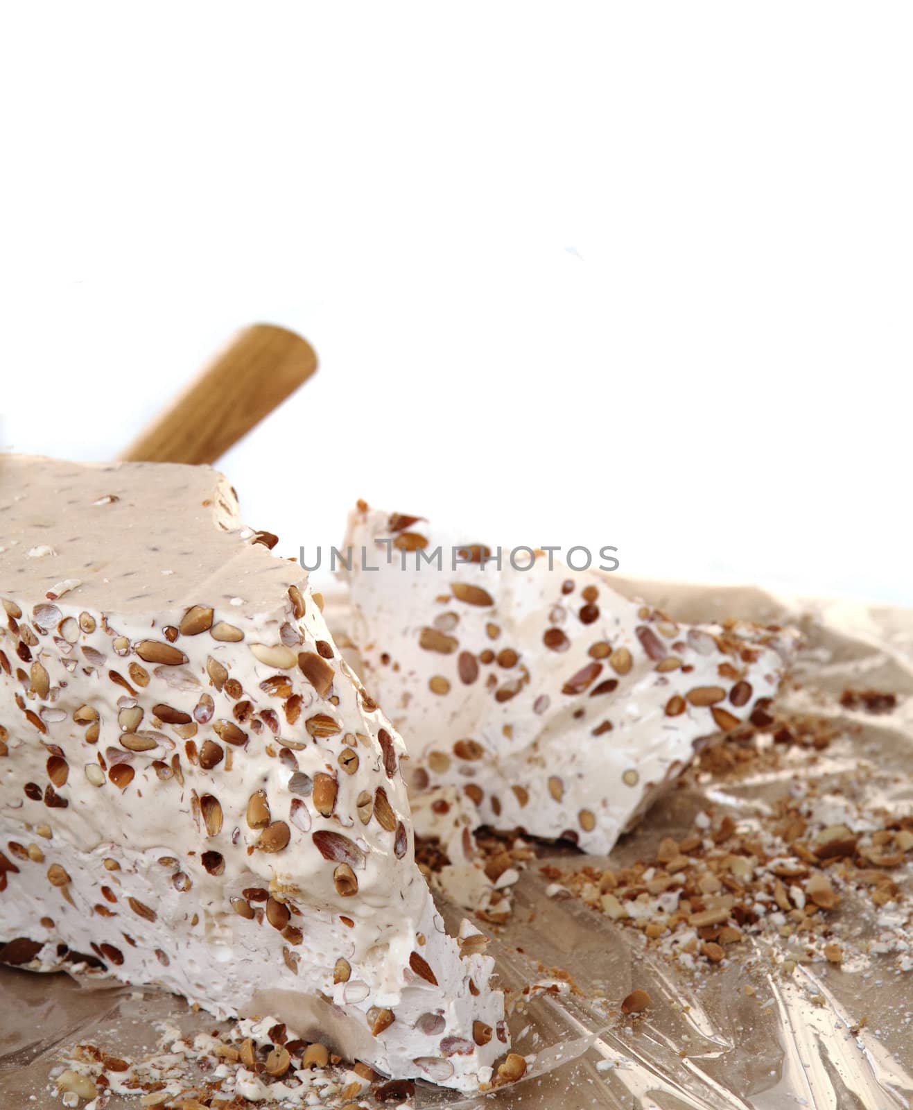 turkish honey (marshmallow with nuts) by jonnysek