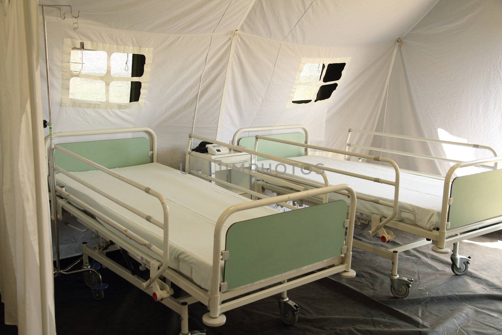 czech mobile army hospital for bilogy problems