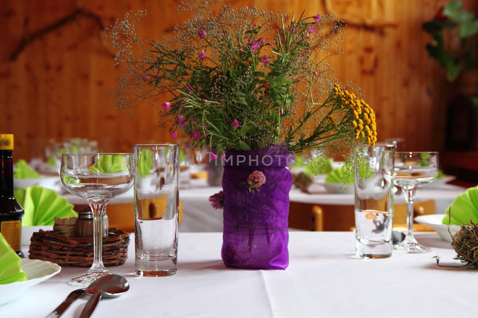 wedding decoration from the small farm celebration 