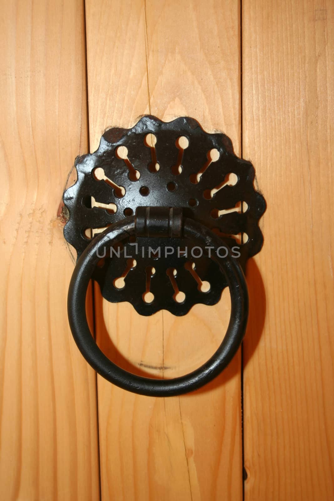 Traditional door knocker