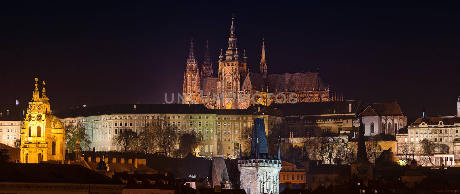 beautiful night view of Prague Castle by jannyjus