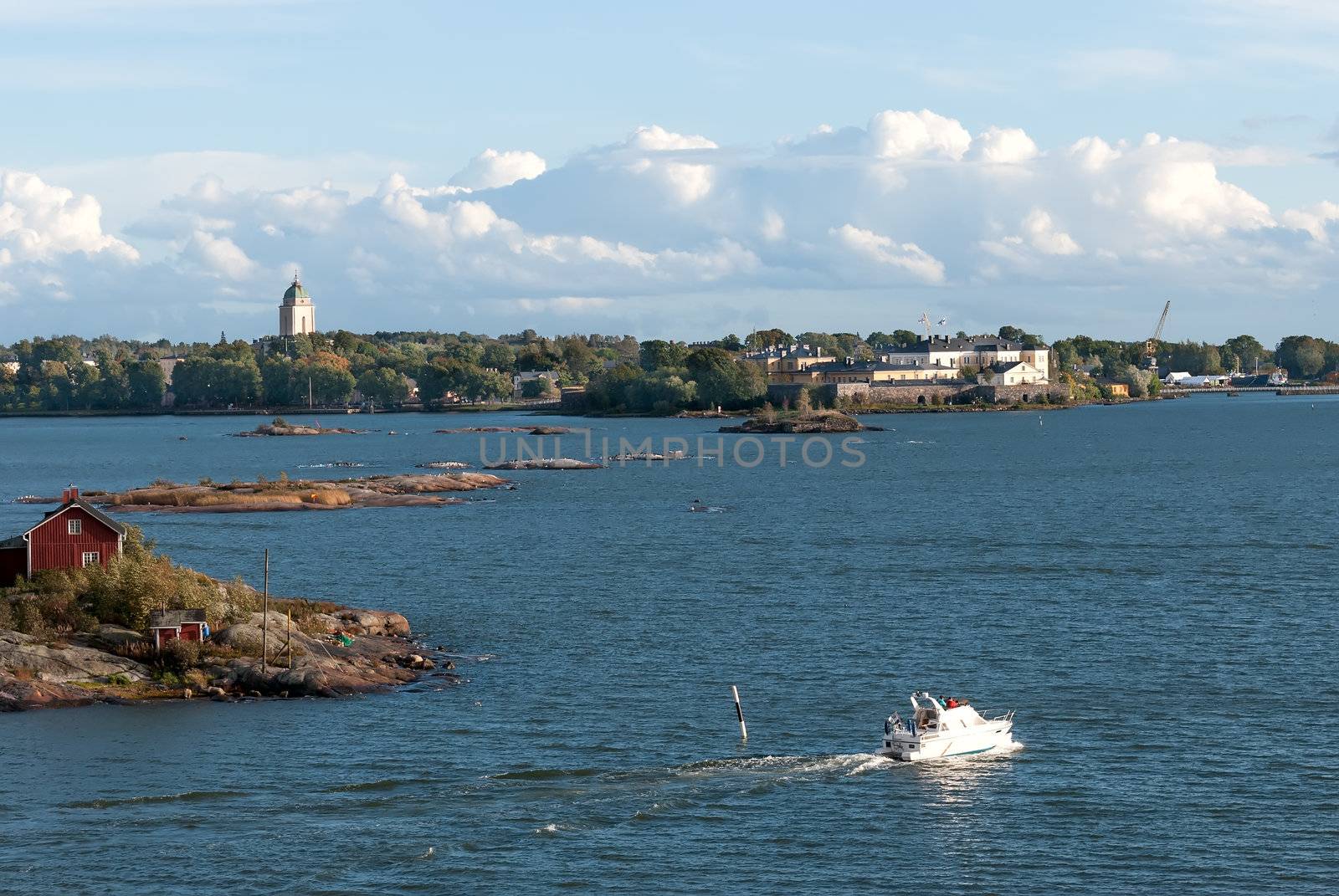 Fortress of Suomenlinna.  by maisicon