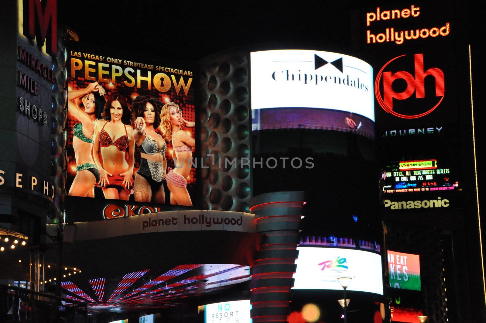 Planet Hollywood Hotel & Casino in Las Vegas by sainaniritu