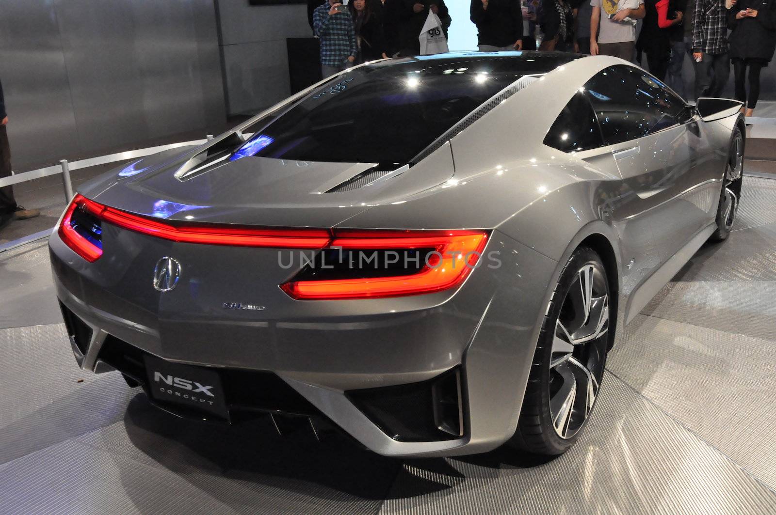 Acura NSX Concept Car by sainaniritu