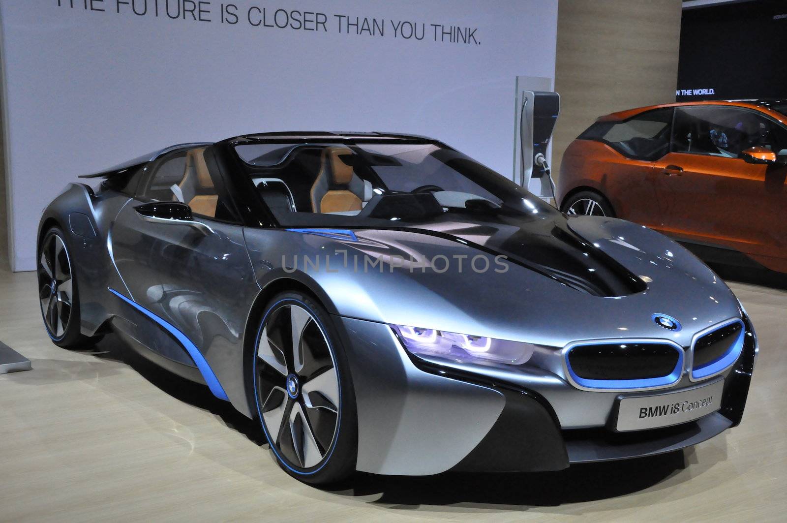 BMW i8 Concept Car by sainaniritu