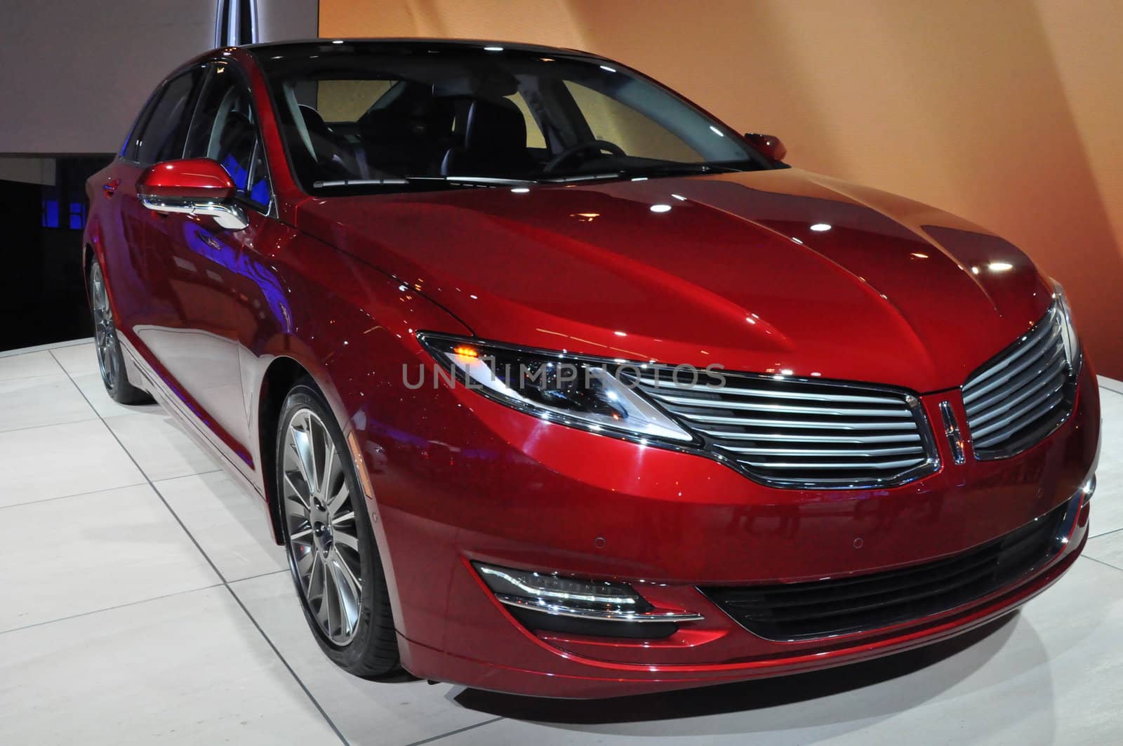 Lincoln MKZ at the 2012 Los Angeles Auto Show