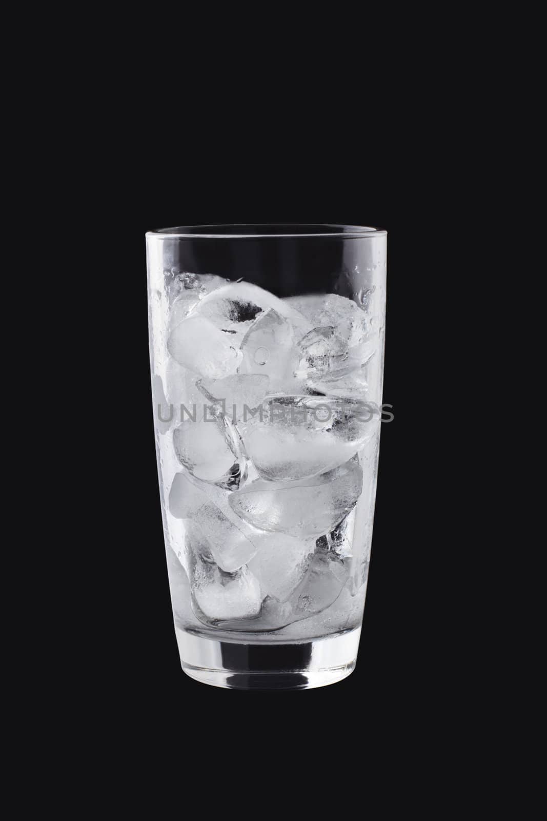 A glass with ice cubes